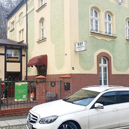 Apartment Gruener Fuerst Mit Sitzecke Im Innenhof & Naehe Park & Erdgeschoss Bad Muskau Exteriér fotografie