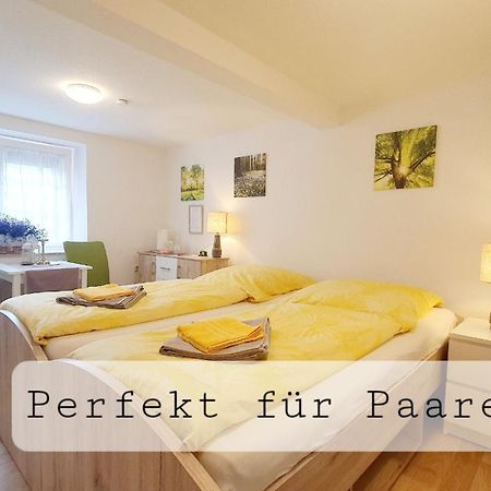 Apartment Gruener Fuerst Mit Sitzecke Im Innenhof & Naehe Park & Erdgeschoss Bad Muskau Exteriér fotografie