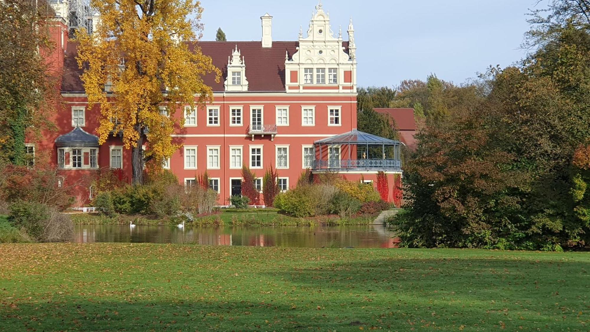 Apartment Gruener Fuerst Mit Sitzecke Im Innenhof & Naehe Park & Erdgeschoss Bad Muskau Exteriér fotografie